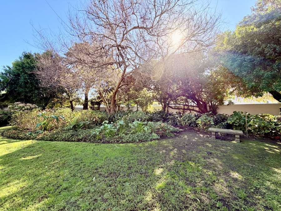 4 Bedroom Property for Sale in Voelklip Western Cape